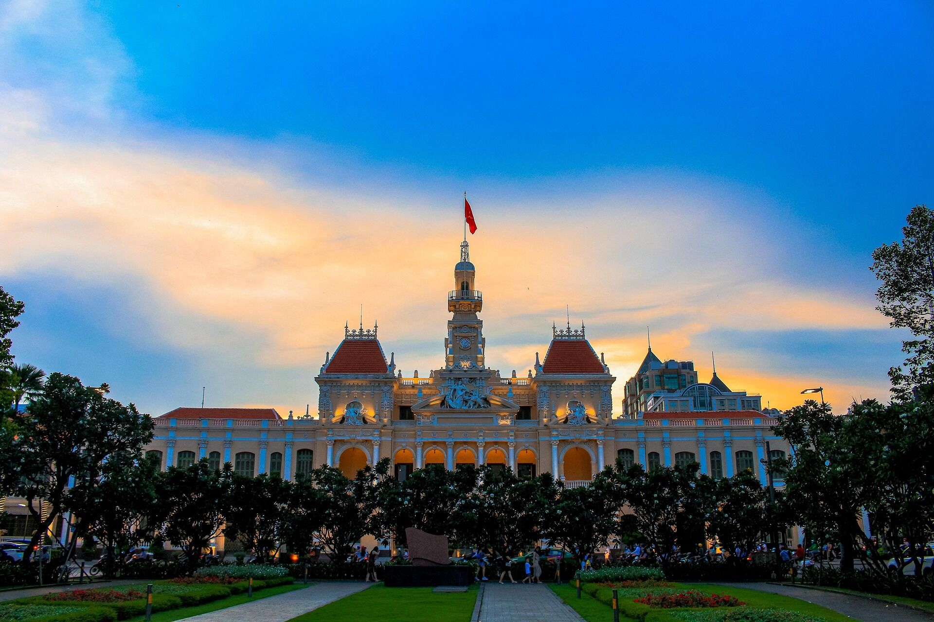 Panoramic view of Ho Chi Minh City’s urban culture for a scenic Ho Chi Minh City Tours banner by Legend Travel Group.